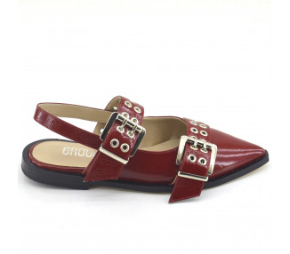 ZAPATO PUNTA TACHAS
