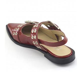 ZAPATO PUNTA TACHAS