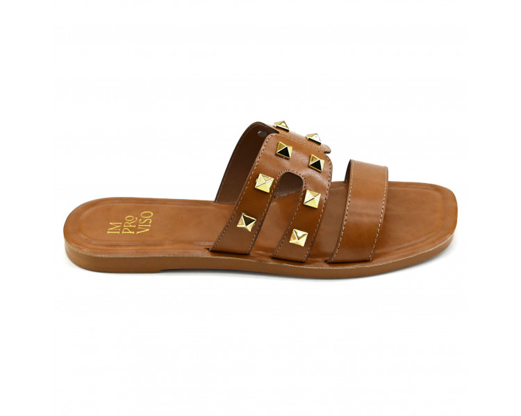 SANDALIA ZUECO TACHAS SANDALIA ZUECO TACHAS