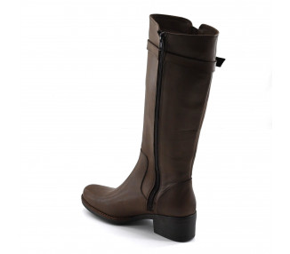 BOTA MONTAR CON HEBILLA
