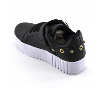 ZAPATILLA HEBILLA TACHAS