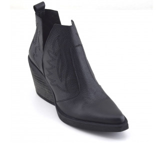 BOTA ABIERTA BORDADA