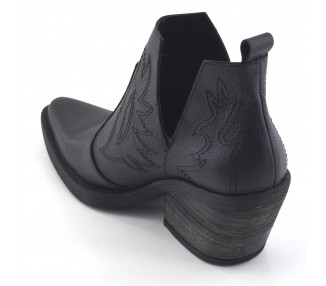 BOTA ABIERTA BORDADA