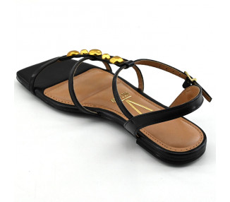 SANDALIA TIRAS CON TACHAS