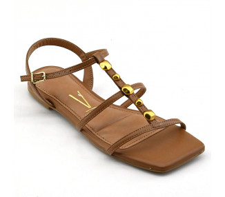 SANDALIA TIRAS CON TACHAS SANDALIA TIRAS CON TACHAS