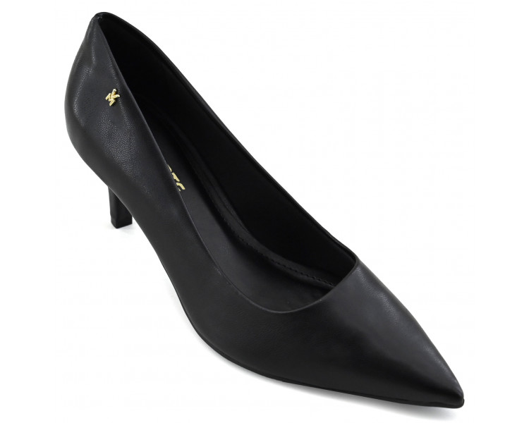 ZAPATO CLÁSICO ZAPATO CLÁSICO